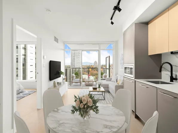 13745 George Jct #3705, Surrey, BC V3T 0R1