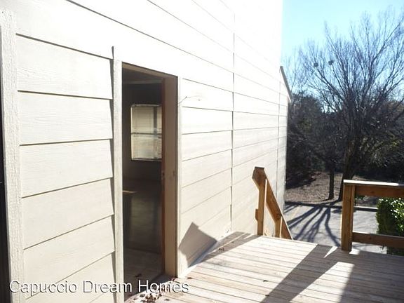 3rd image of 2802 NE 9th St #A