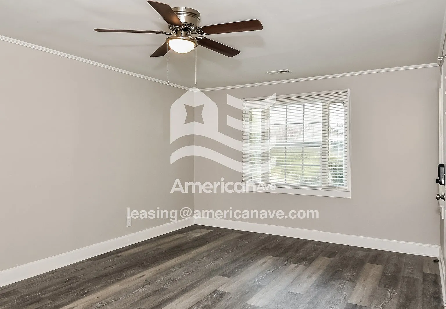 2 bed, 1.0 bath, 856 sqft, $1,070 — Photo 3