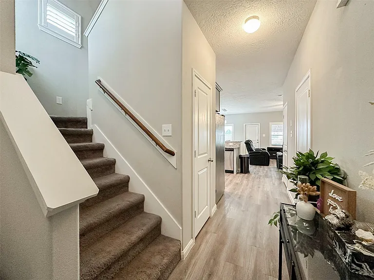 727 Road 5105 — Photo 7