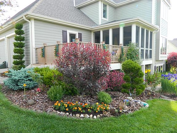 2nd image of N98W14699 Elmwood Dr