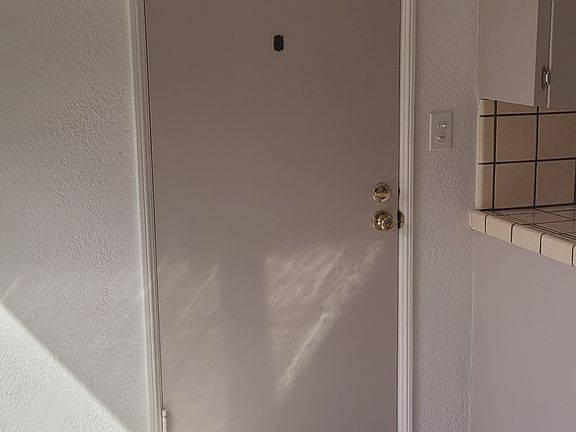 5th image of 1416 W El Camino Ave