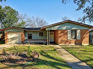 1304 Hillcrest Dr, Austin, TX 78723