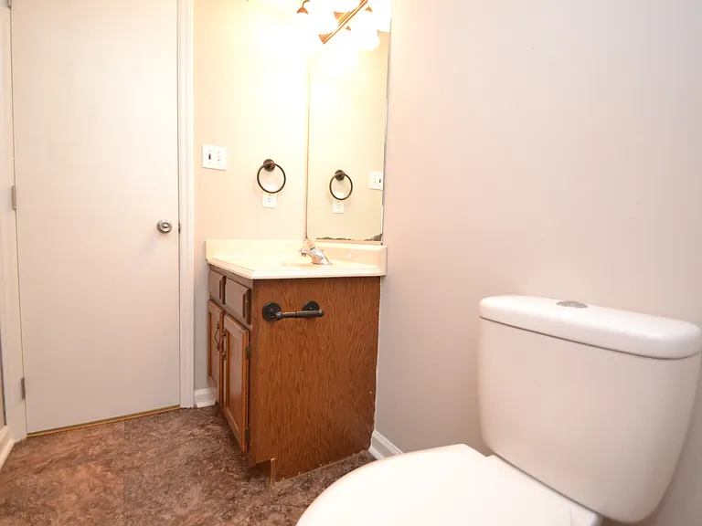 4326 Halliwell Dr — Photo 4