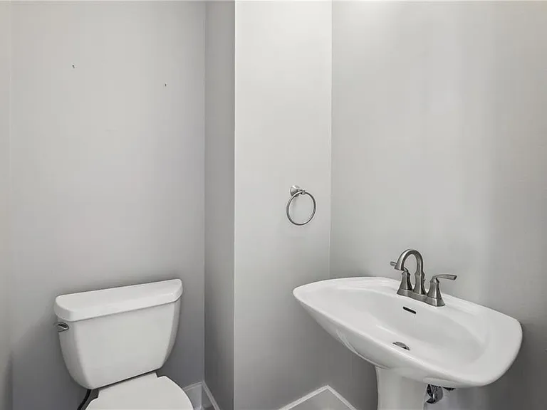 2565 Chestea Dr NE — Photo 21