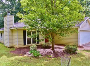 1049 Calhoun Rd, Hamilton, GA 31811