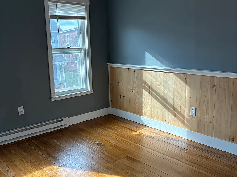 521 Walnut St #B — Photo 4