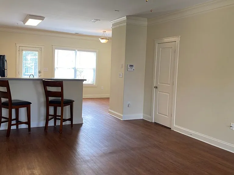 1929 Bluff Rd #130 — Photo 3