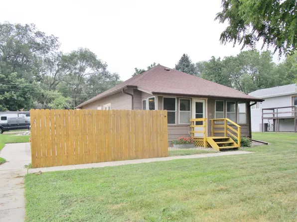 203 N Cass St, Ponca, NE 68770