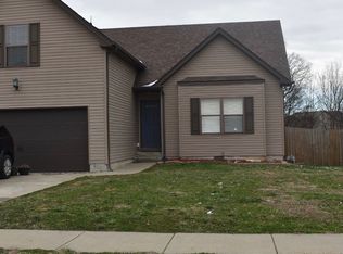 3725 Gray Fox Dr, Clarksville, TN 37040