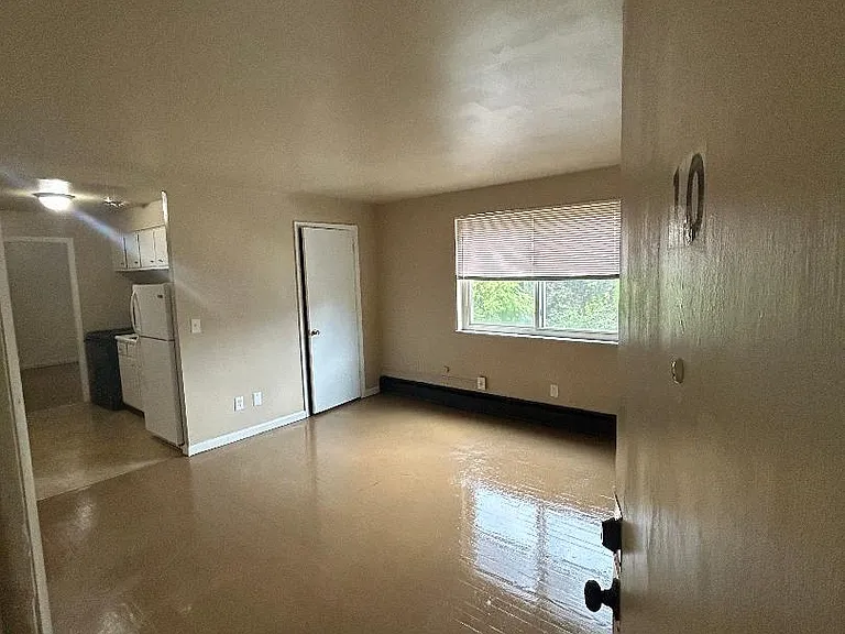 3727 Dina Ave — Photo 4