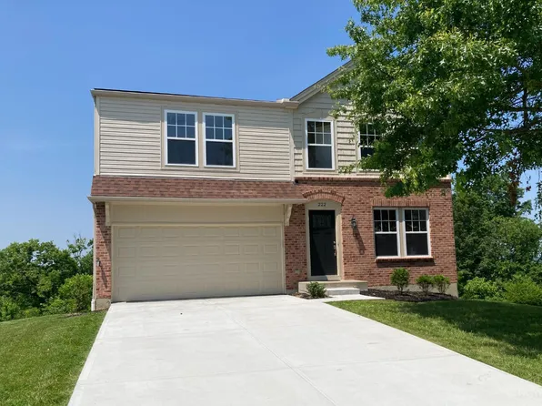 222 Lights Pointe Ct, New Richmond, OH 45157
