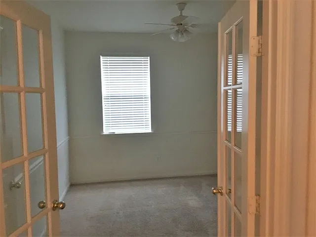 4702 Sebastopol Dr — Photo 8