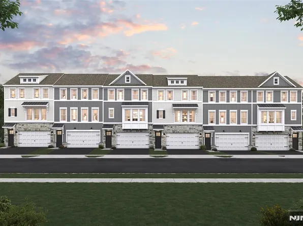 7 Reservoir Ct #1004, Wayne, NJ 07470