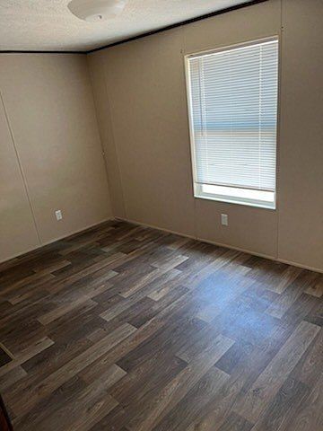 2nd image of 3000 Poplar St Lot 2
