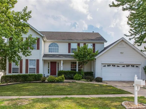 16710 Deveronne Cir, Chesterfield, MO 63005