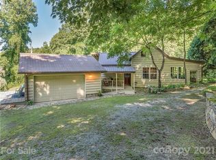 1566 Fork Creek Rd, Saluda, NC 28773