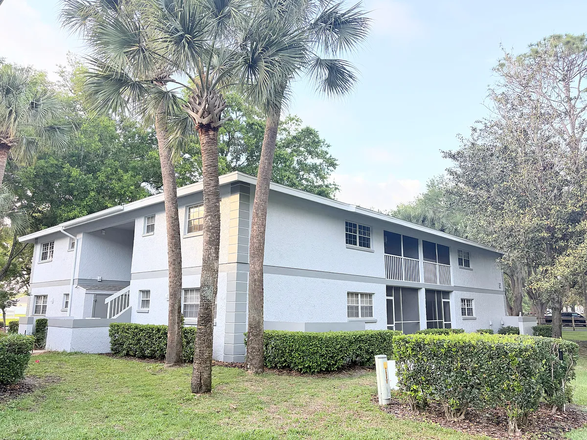 Building Photo - 571 Midway Trak #J101
