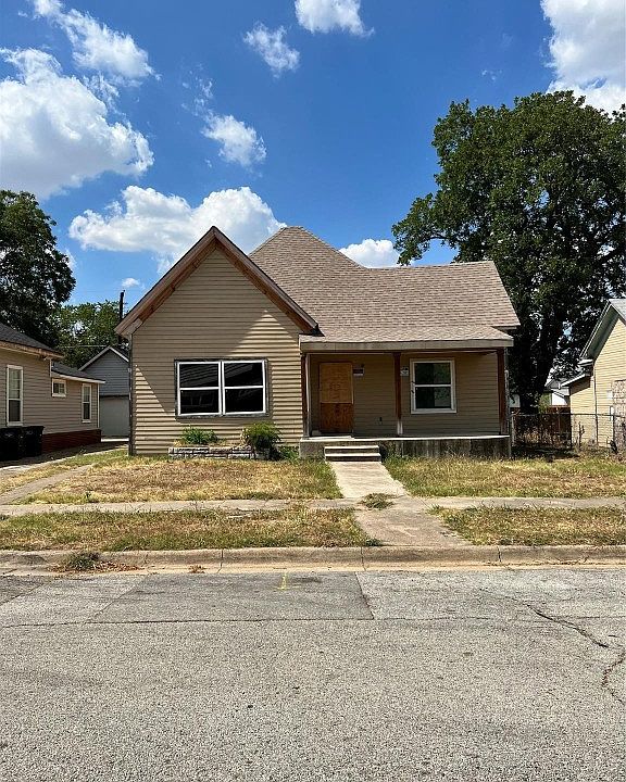 915 E Humbolt St, Fort Worth, TX 76104 MLS 20406394 Zillow