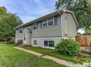 1640 Griffiths Ave, Springfield, IL 62702