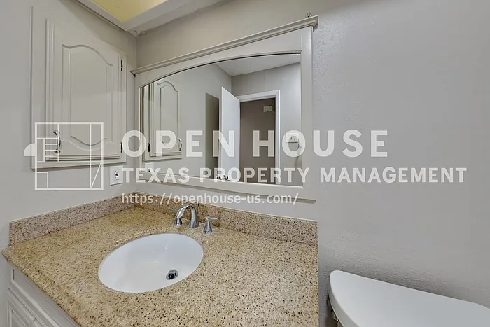 1711 Elizabeth Dr — Photo 18