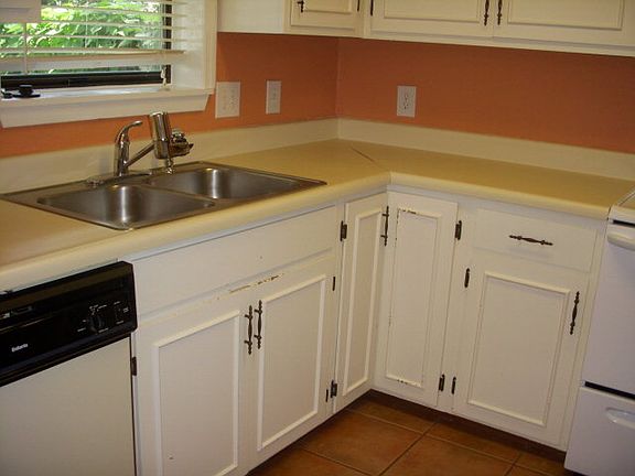5th image of 218 Island Dr