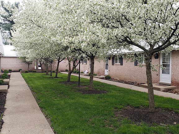 Courtyard View