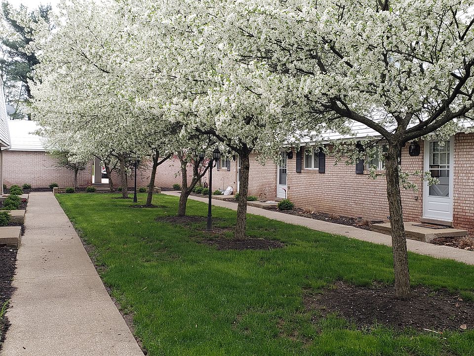 Courtyard View