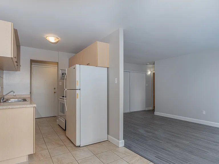 204 Lisgar Ave — Photo 12