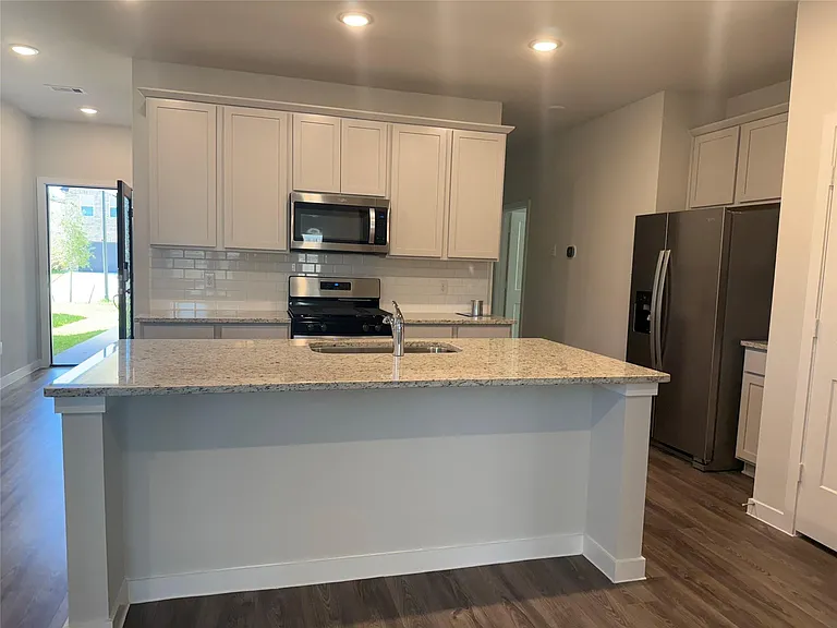 5802 Blue Grama Dr — Photo 2