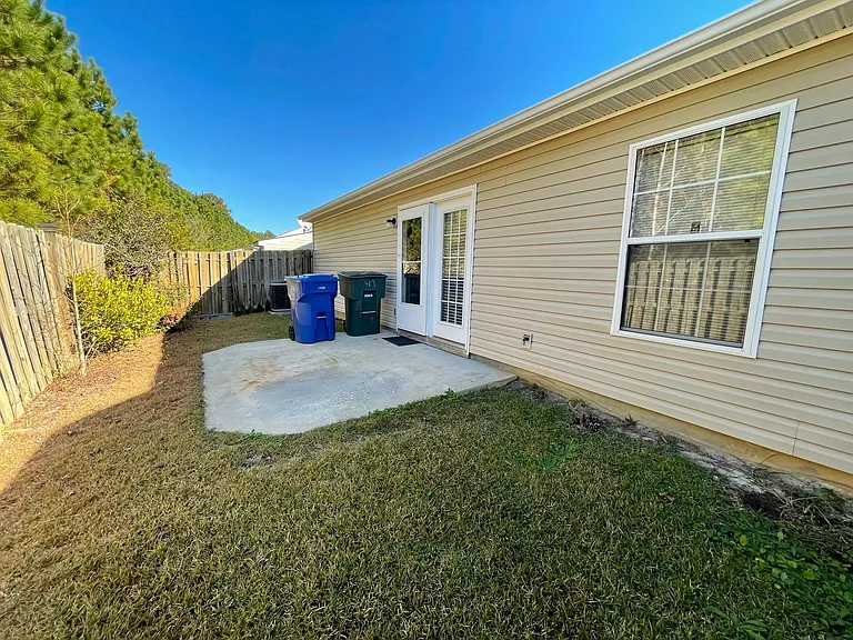417 Regency Park Dr — Photo 12