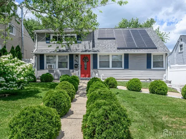 347 Woodruff Ave, Avenel, NJ 07001