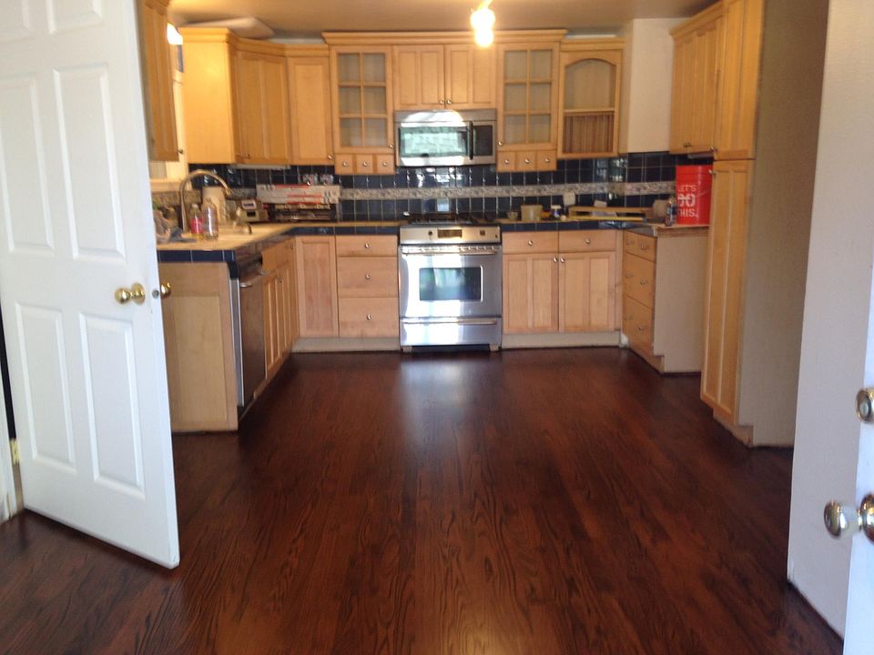 1st image of 16801 Park Ave S