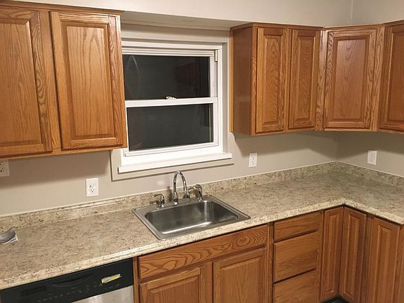 5th image of 8110 Summerdale Ave