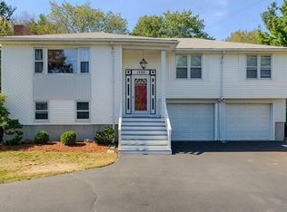 1260 Pond St, Franklin, MA 02038