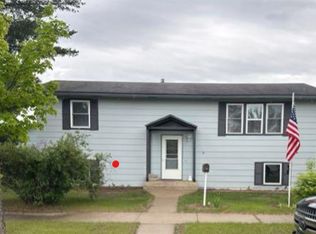 724 Dakota Ave SE, Staples, MN 56479