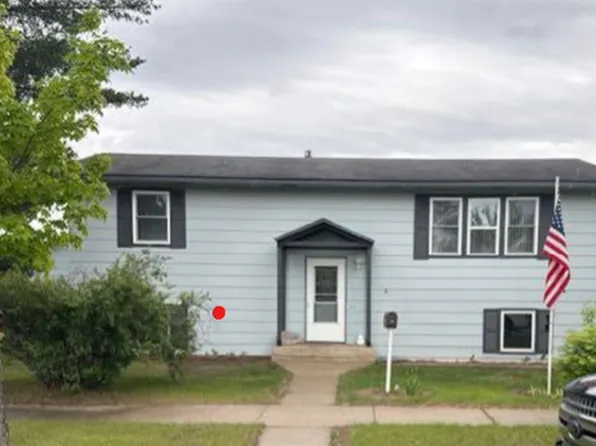 724 Dakota Ave SE, Staples, MN 56479