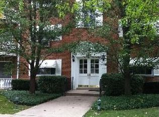 705 N Western Ave APT 1A, Park Ridge, IL 60068