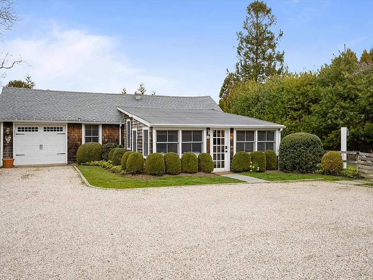 62 Old Montauk Hwy — Photo 18
