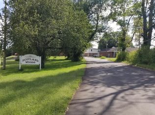 100 Dover Dr, Georgetown, KY 40324