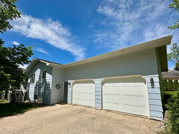 536 Park Ave W, Greenbush, MN 56726