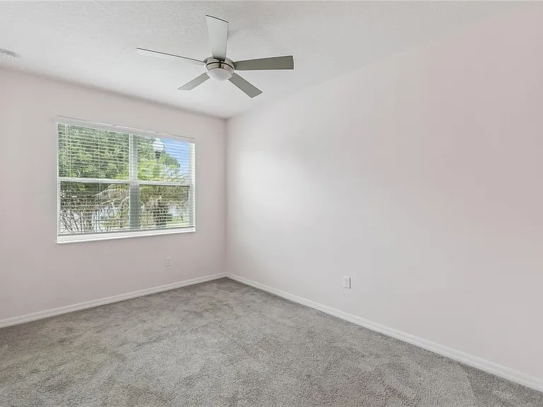 1863 Shumard Ave — Photo 23