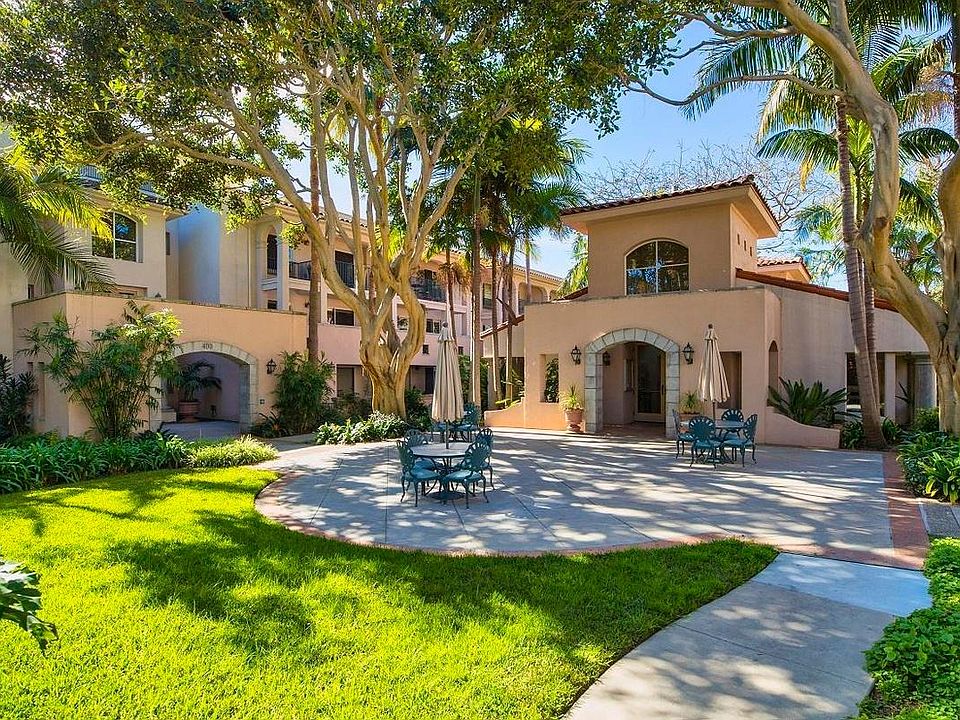1st image of 220 Por La Mar Cir #220