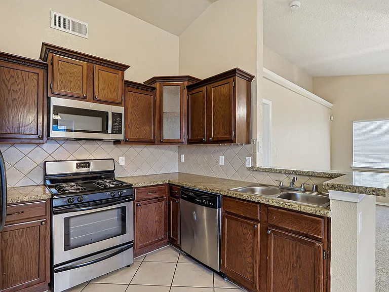 732 Desert Sage Dr — Photo 17