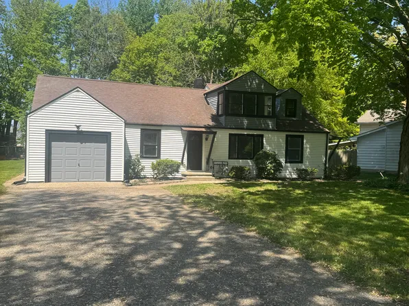 7843 Emery Cir #2, Mentor, OH 44060