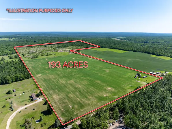 8702 Beckett Rd, Johannesburg, MI 49751
