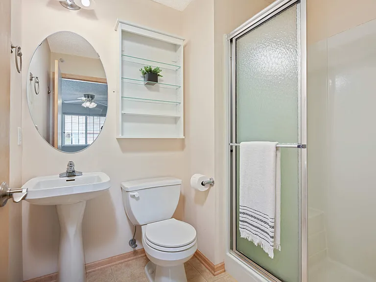 4820 Underwood Ln N #D — Photo 20