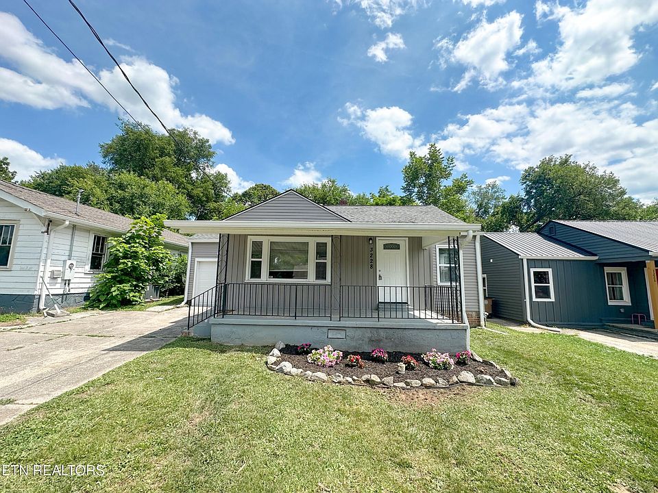 1st image of 3228 Ashland Ave