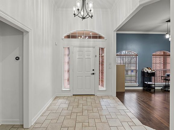 4th image of 364 Preakness Place Rd