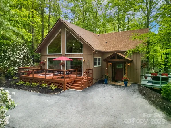 679 Soquili Dr, Brevard, NC 28712